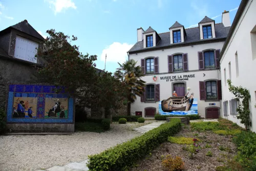 Musée de la Fraise et du Patrimoine - Plougastel-Daoulas